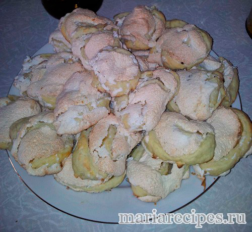 "Розочки" из творожного теста