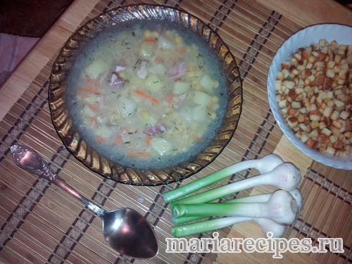 Суп гороховый с копченостями
