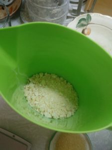 торт с зеркальной глазурью